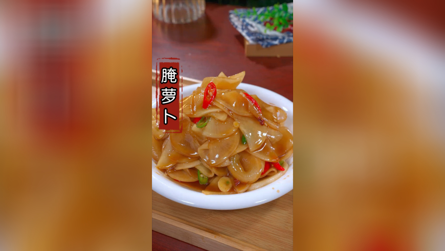 管家婆期期精选一肖一马中特,劣质安全帽手一压就变形,决策资料解释落实_铂金版V11.9